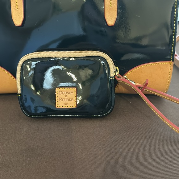 Dooney & Burke Satchel & Matching Wallet - Picture 2 of 12